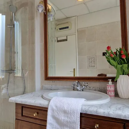 Medea 1 With Private Parking Apartment Opatija