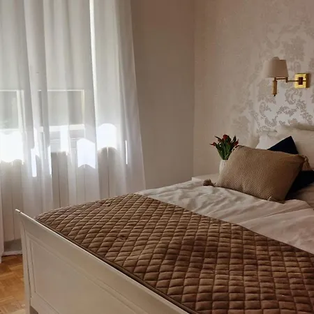 Apartment Medea 1 With Private Parking