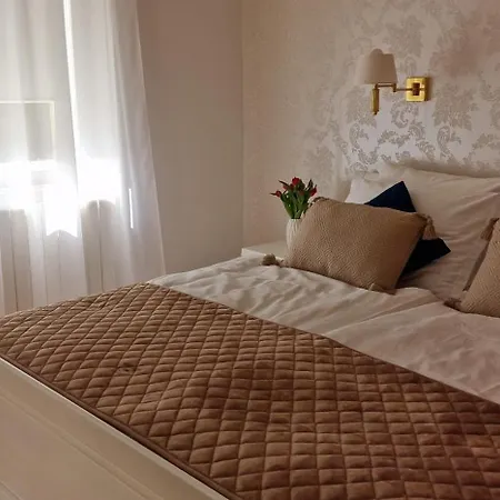 Apartment Medea 1 With Private Parking *