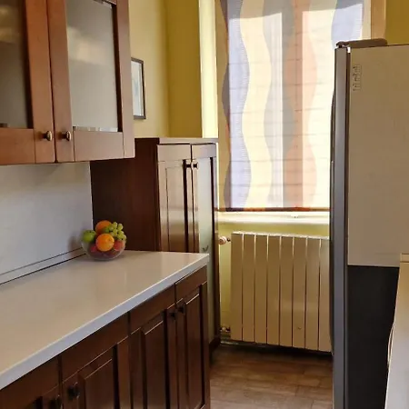 Medea 1 With Private Parking Apartment
