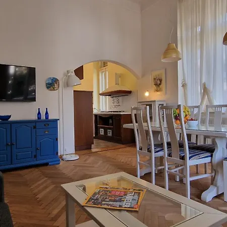 Apartment Medea 1 With Private Parking *