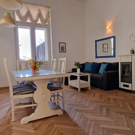 Medea 1 With Private Parking Apartment Opatija